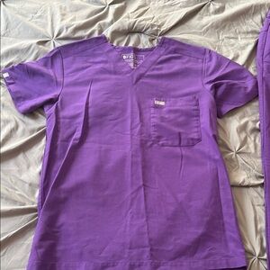 FIGS V-Neck Scrub Top and joggers in Vibrant Purple